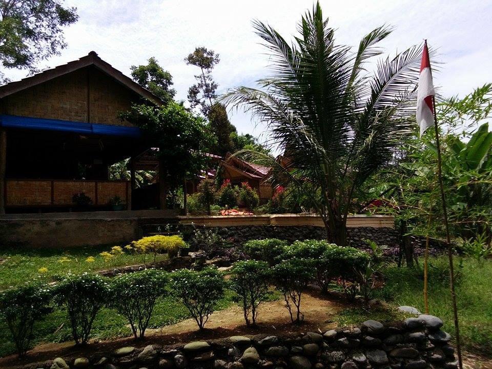 Orchid Bungalow & Restaurant Timbanglawang Exterior photo